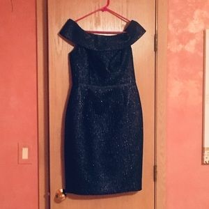 Teri Jon Off-The-Shoulder Metallic Cocktail Dress